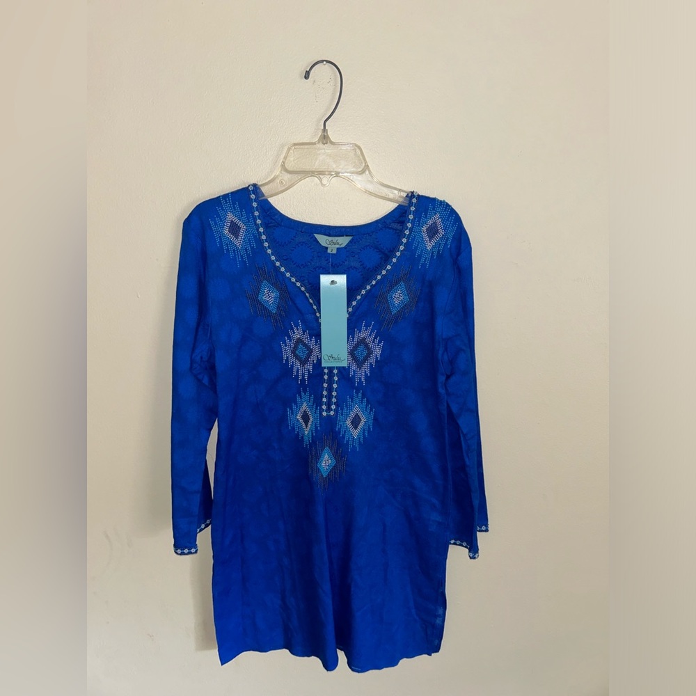 Long sleeve Sulu Collection tunic